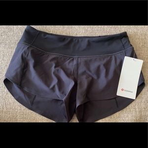Lululemon speed up short 2.5” *breathes